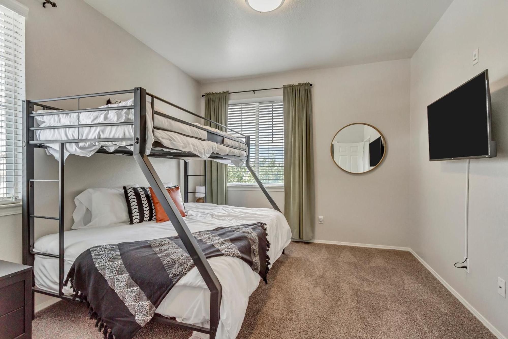 Mountain View By Cloud Dream Homes Clearfield Exterior photo
